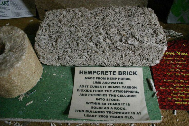 Hempcrete is a mixture of hemp hurds, lime and water (© leighblackall)