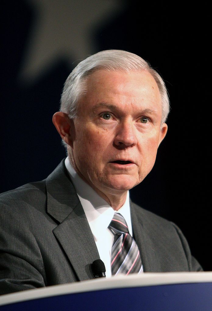 Jeff Sessions, procureur général américain nommé par Trump (© Gage Skidmore)