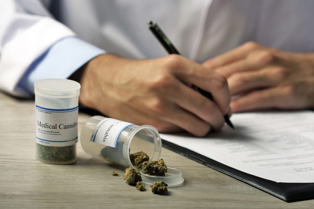 Les extraits de cannabis sont désormais classés au tableau I comme étant des substances dépourvues de valeur thérapeutique