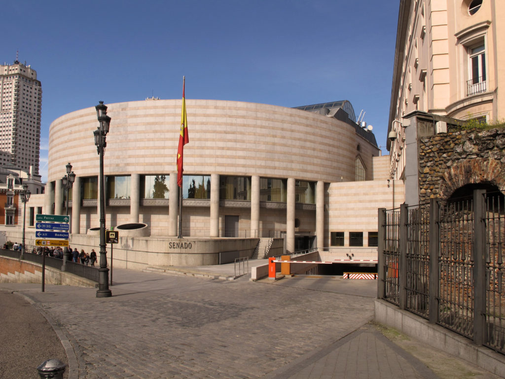 Unidos-Podemos Presenta PNL Para Regular Cannabis en España - Sensi Seeds Blog