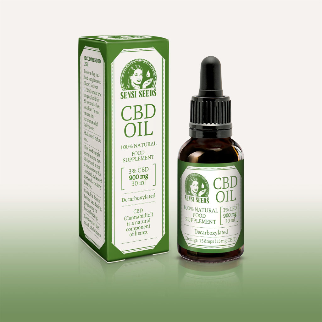 Product photo of CBD oil from Sensi Seeds, with the packaging on the left and the bottle on the right. CBD Oil is written in large type, alongside the Sensi Seeds logo. The colour scheme is entirely white and green. On the left of the packaging is the dosage and the recommended use, on the front we can see that this is a 100% natural, decarboxylated food supplement with a volume of 30 ml. The average CBD content is 3%, totalling 900 mg. The same information appears on the bottle.