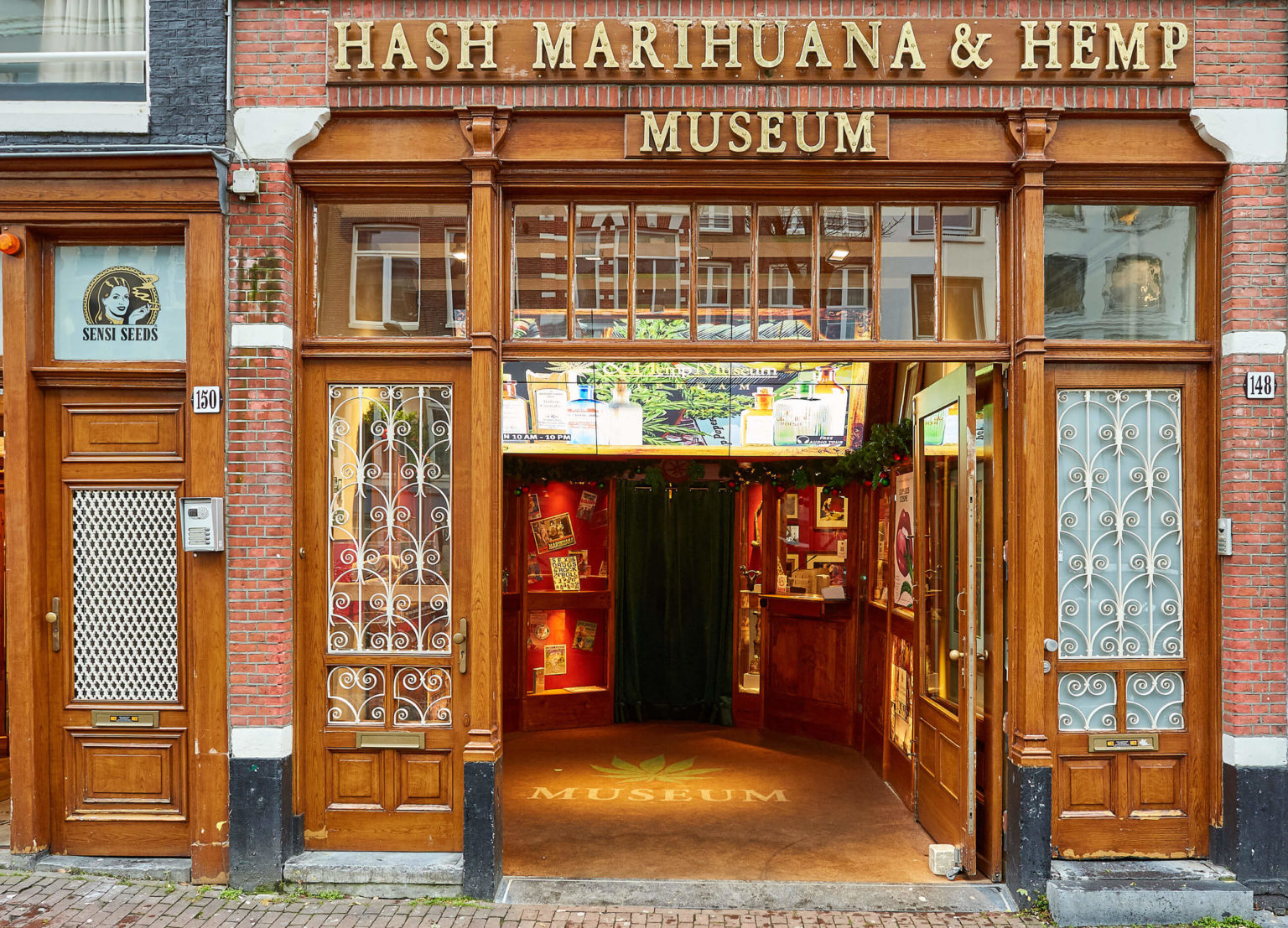 The Hash Marihuana & Hemp Museum, Amsterdam - Sensi Seeds