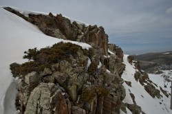 Snow-cover-on-the-Sierra-Nevada-mountain-range-has-been-severely-depleted-in-recent-years-JexweberFotos