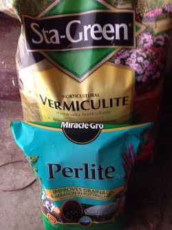 Vermiculite, perlite, lava rocks and pumice all provide aeration to your substrate (Erik Hilton)