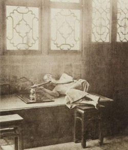 foto 4-opium smoker.seriykotik.flickr