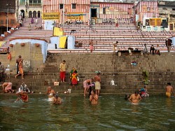 La ciudad sagrada de Veranasi en las orillas del río Ganges. (Fuente: Wiki Travel)