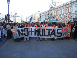 Aunque no penalizar no es lo mismo que legalizar, se abre un camino para cultivar tu propia marihuana de forma no ilegal en España (CC. FAC)