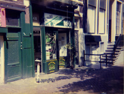 Toon venster van Cannabis Info Museum